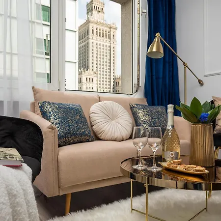 Stunning 2-br Palace In The Window, Air-conditioning 500m To Station *